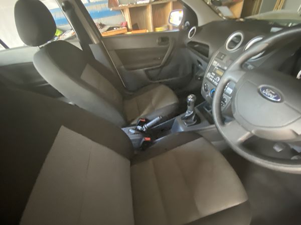 ~/upload/Lots/137227/AdditionalPhotos/m5poqd6a5sitc/2688-Inside Front 2_t600x450.jpg